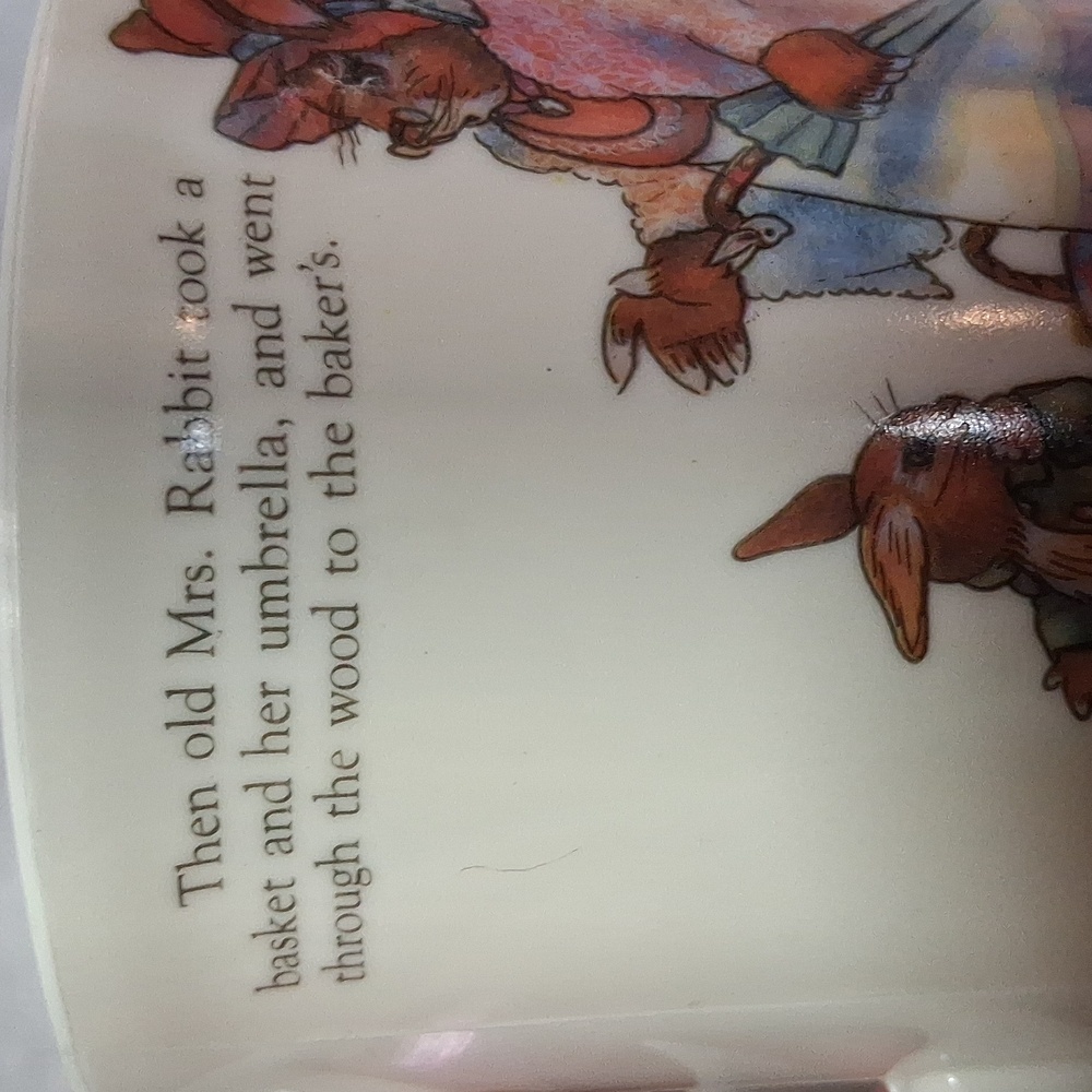 Vintage Peter Rabbit Mug Child Size Two Handles Beatrix Potter 1987 - Picture 8 of 9